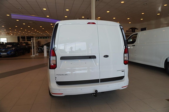 Ford Transit Connect 6 of 12