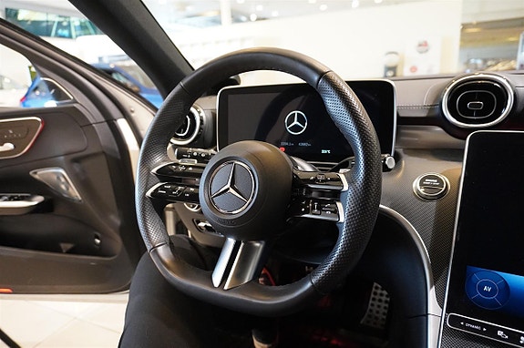 Mercedes-Benz C300 19 of 20
