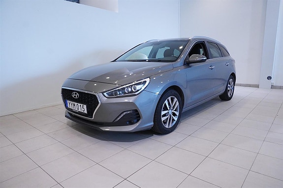 Hyundai i30 2 of 18