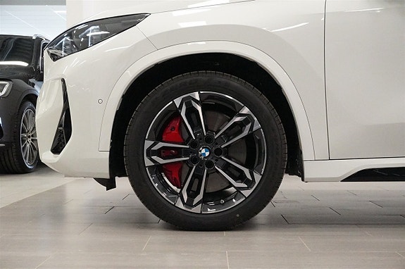 BMW X1 2 of 5