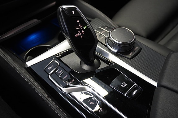 BMW 530e 24 of 24