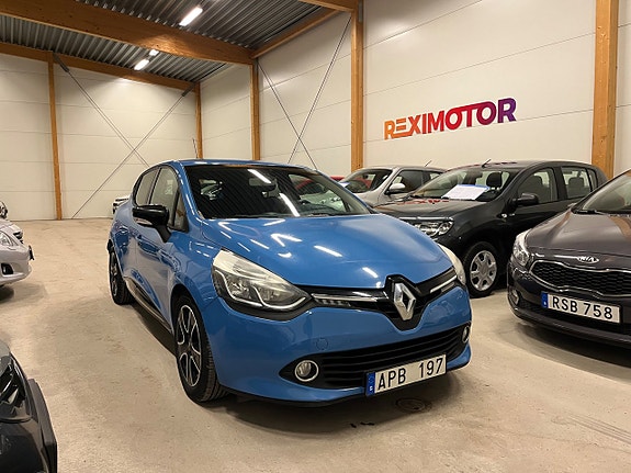 Renault Clio 2 of 5