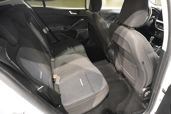 Ford Focus 8 of 14
