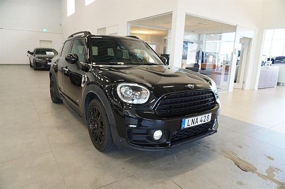 MINI Countryman SE 6 of 8