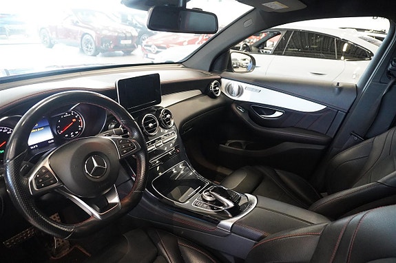 Mercedes-Benz GLC43 10 of 16