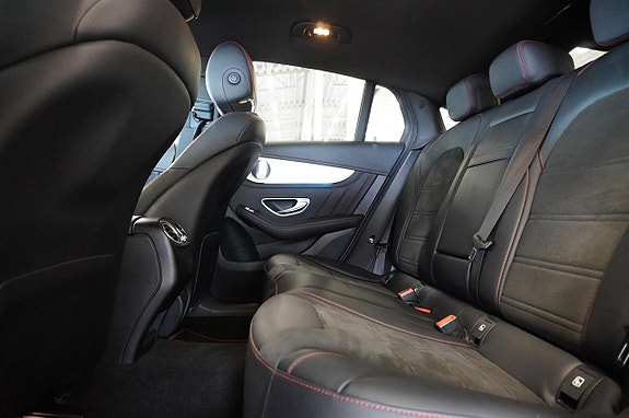 Mercedes-Benz GLC43 11 of 16