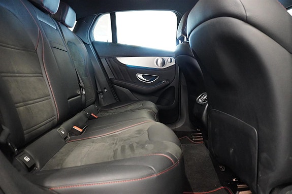 Mercedes-Benz GLC43 14 of 16