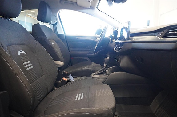 Ford Focus 13 of 17