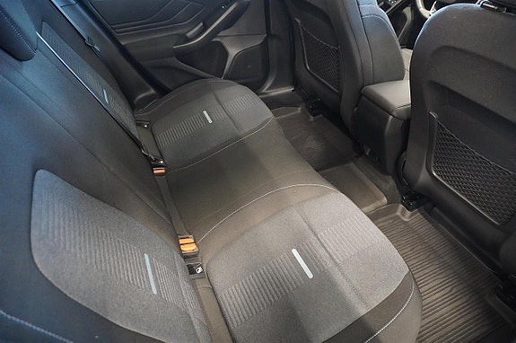 Ford Focus 12 of 17
