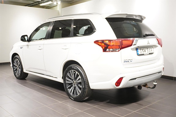 Mitsubishi Outlander 4 of 5
