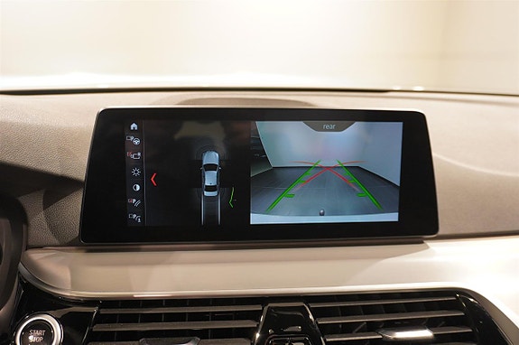 BMW 520d 12 of 13