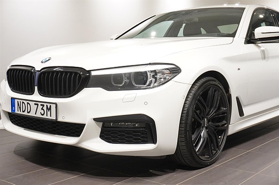 BMW 520d 8 of 13