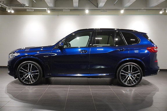 BMW X5 3 of 5