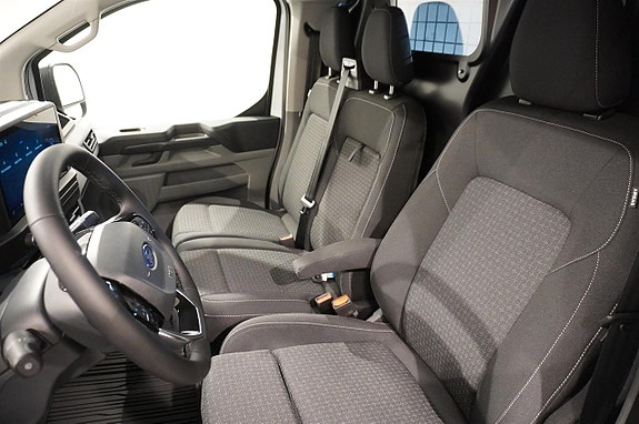 Ford Transit Custom 13 of 13