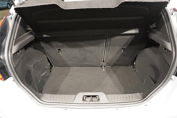 Ford Fiesta 9 of 14