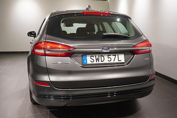 Ford Mondeo 7 of 17