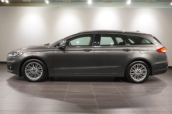 Ford Mondeo 3 of 5