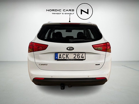 Kia Ceed 3 of 5
