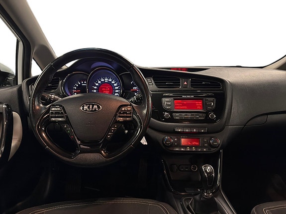 Kia Ceed 11 of 16