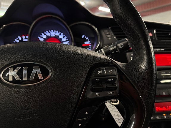Kia Ceed 14 of 16