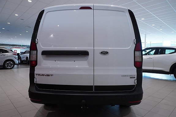 Ford Transit Connect 4 of 10