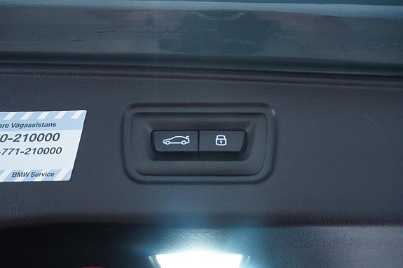BMW i5 15 of 16
