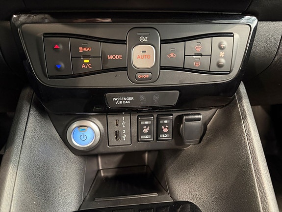 Nissan Leaf 23 of 23