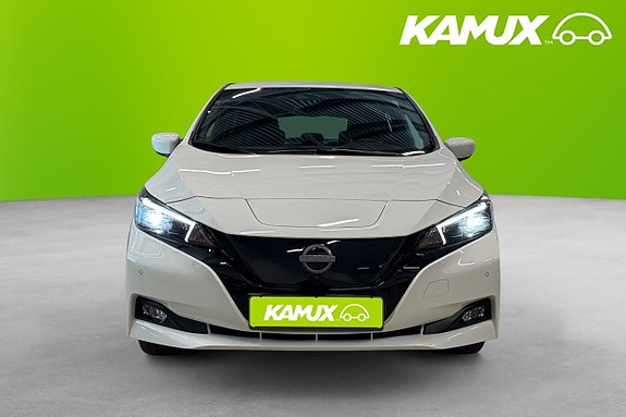 Nissan Leaf 6 of 23