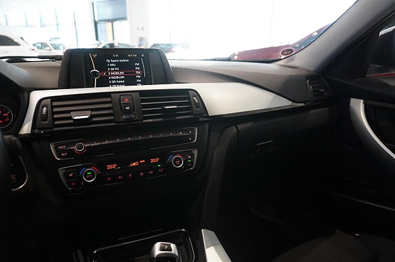 BMW 320d 7 of 11
