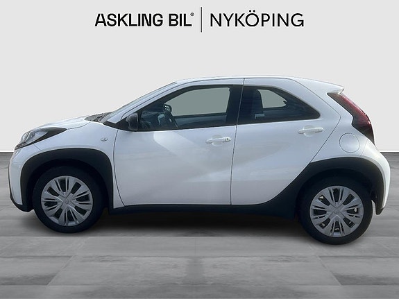 Toyota Aygo X 3 of 5