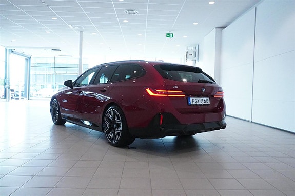 BMW i5 5 of 13
