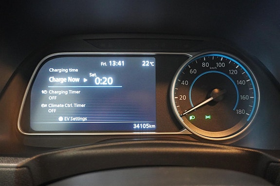 Nissan Leaf 12 of 14