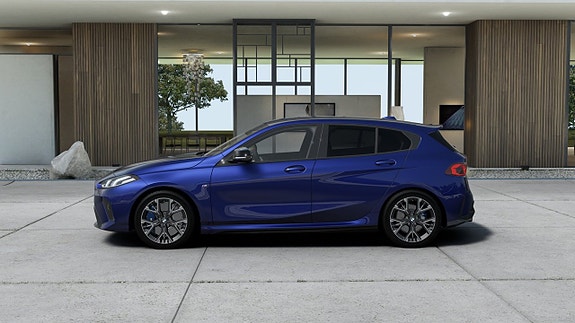 BMW M135i 4 of 5
