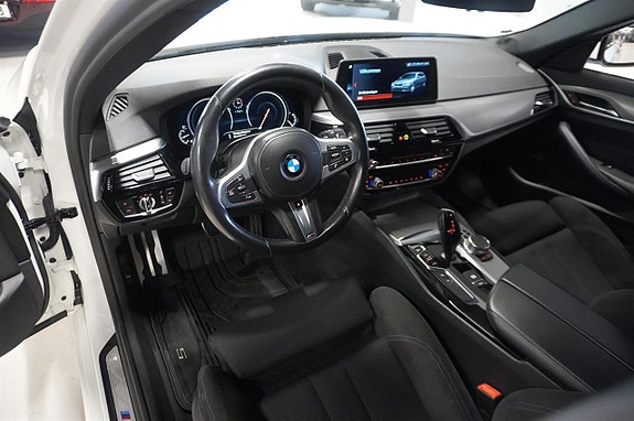 BMW 520d 5 of 14