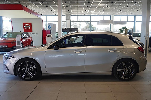 Mercedes-Benz A200 15 of 16