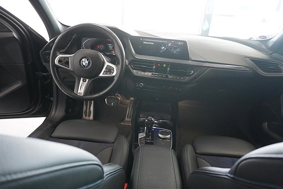 BMW 118i 7 of 8