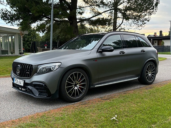 Mercedes-Benz GLC300 de 5 of 5