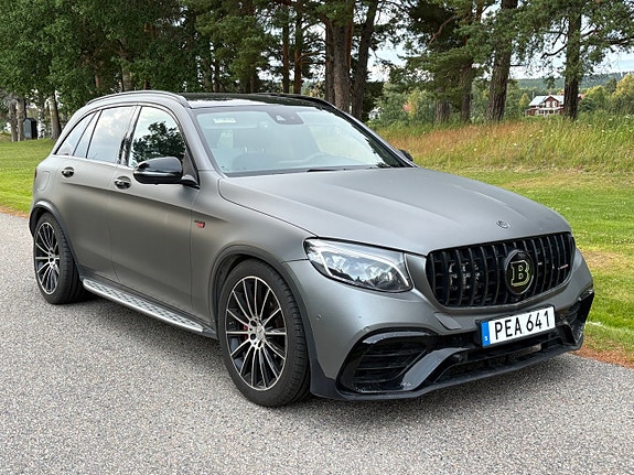 Mercedes-Benz GLC300 de 2 of 5