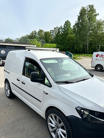 Volkswagen Caddy 10 of 13