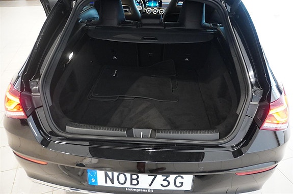 Mercedes-Benz CLA220 d 13 of 15