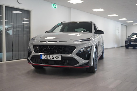 Hyundai Kona 3 of 5