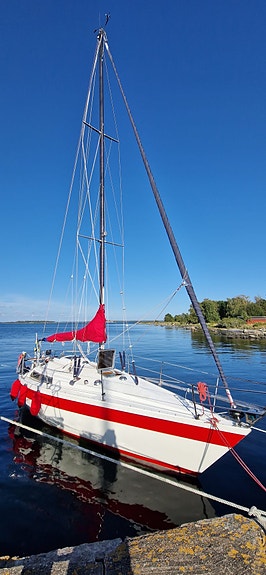 HELMSMAN 31 — View photo 1