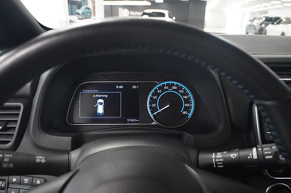 Nissan Leaf 11 of 14