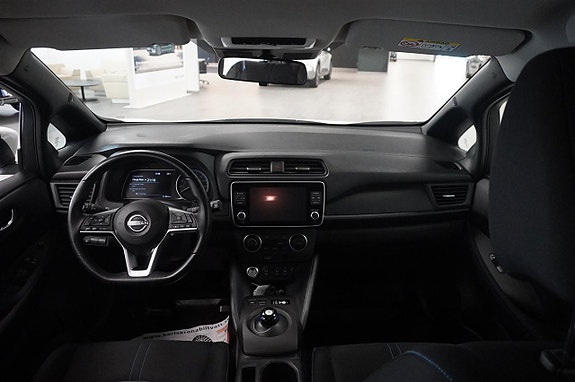 Nissan Leaf 10 of 14