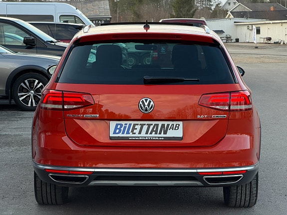 Volkswagen Passat Alltrack 6 of 27