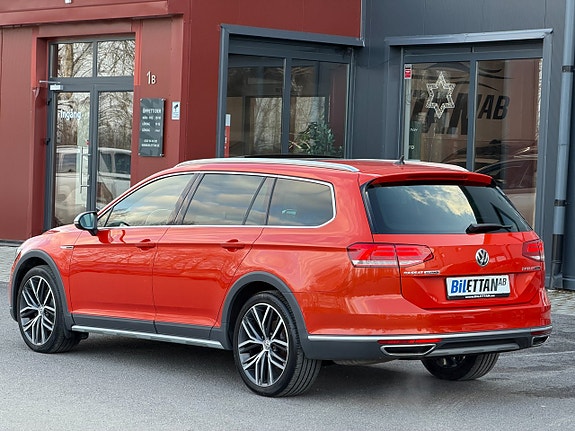 Volkswagen Passat Alltrack 5 of 27