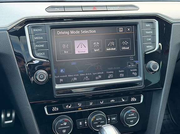 Volkswagen Passat Alltrack 25 of 27