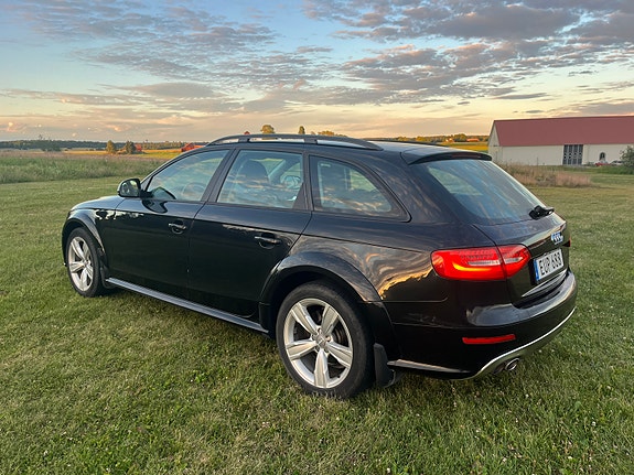 Audi A4 allroad 3 of 8