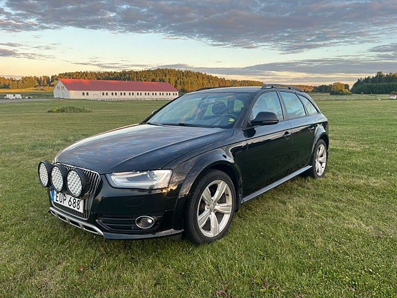Audi A4 allroad 4 of 8