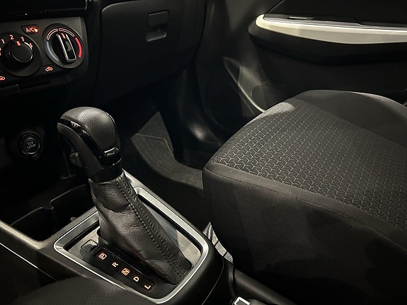 Suzuki Swift 13 of 13
